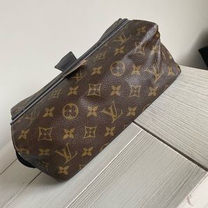 Louis Vuitton cosmetic bag